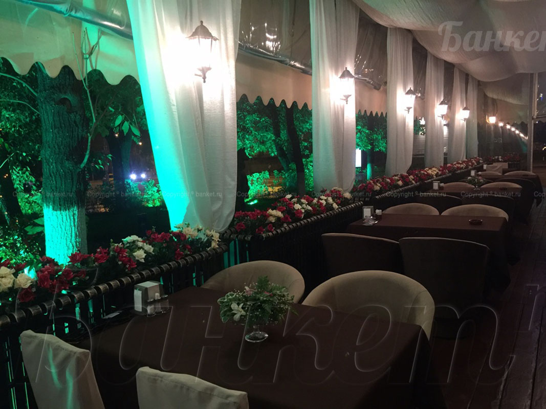 Веранда — Ресторан Гладиатор