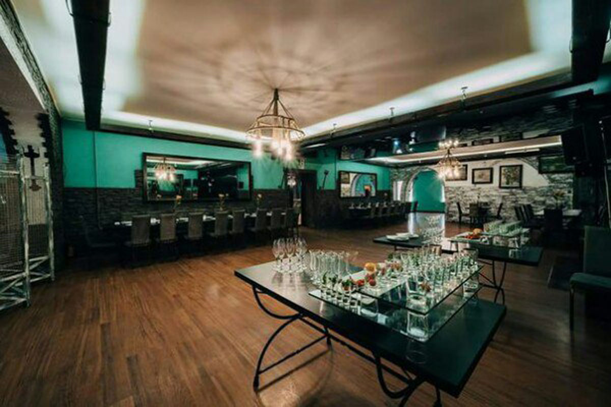 Основной зал — Гранд-паб