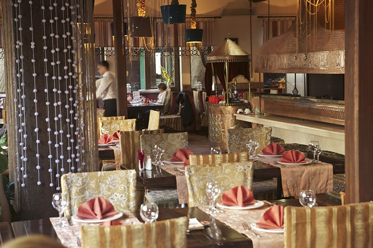 Основной зал — Улькер