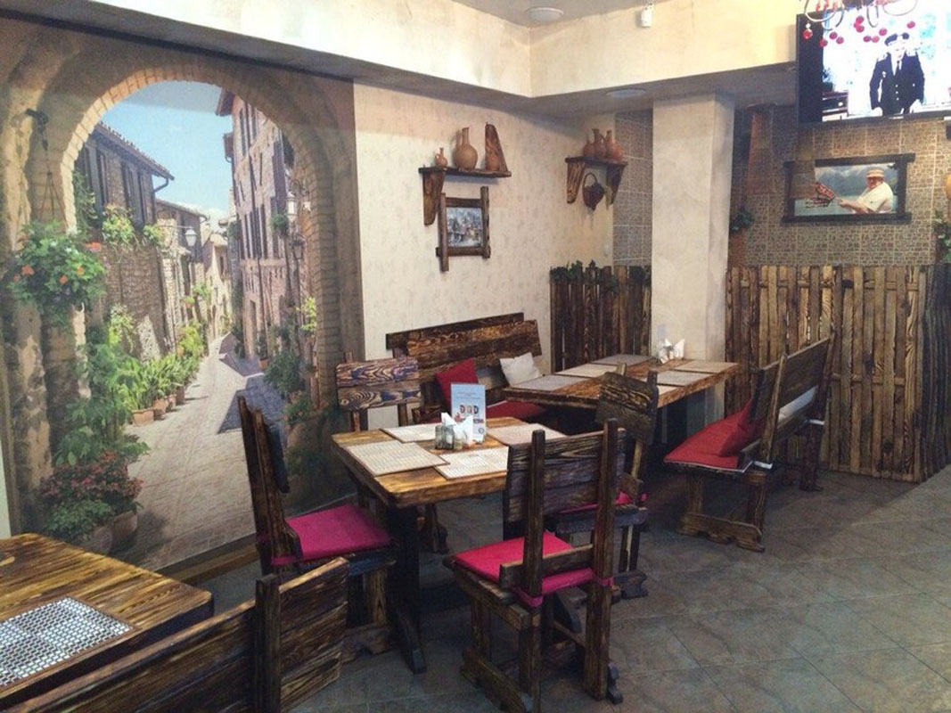 Основной зал — Кафе-ресторан Баклажан