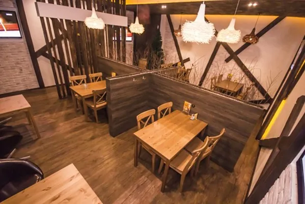 Основной зал