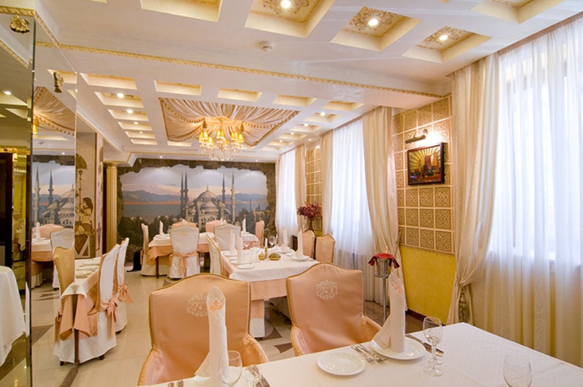 Основной зал — Фидан