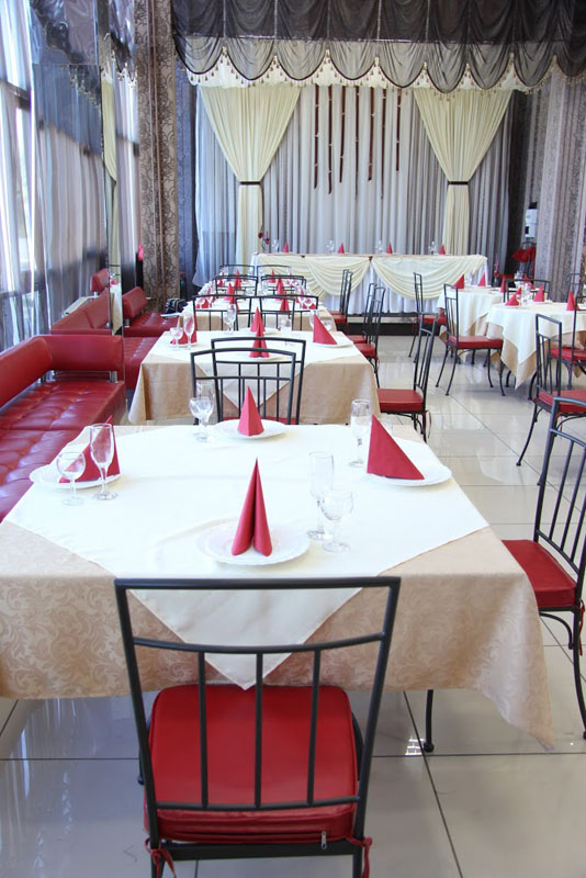 Банкетный зал — Кафе Roman'S