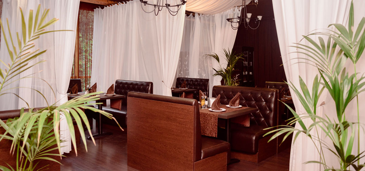 Основной зал — Маруся