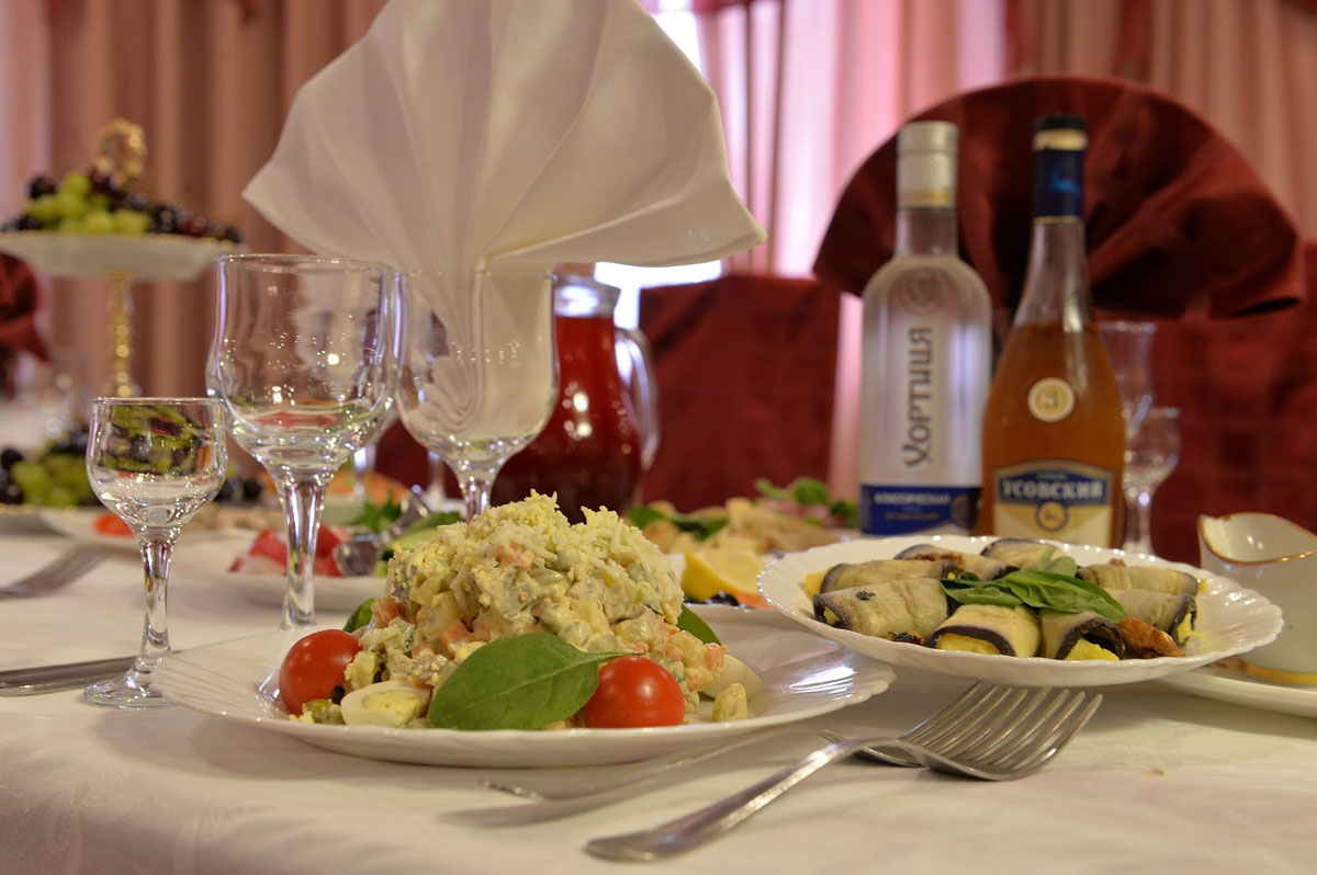 Банкетный зал — Которосль