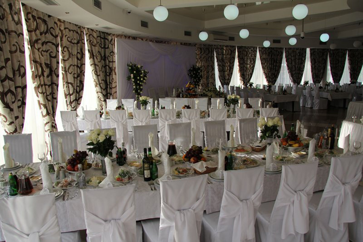 Основной зал