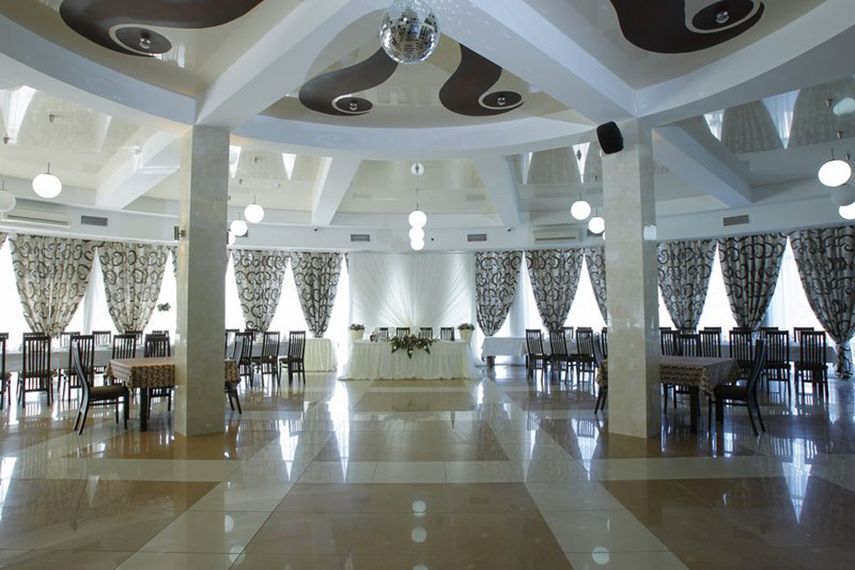 Основной зал — GAGRA