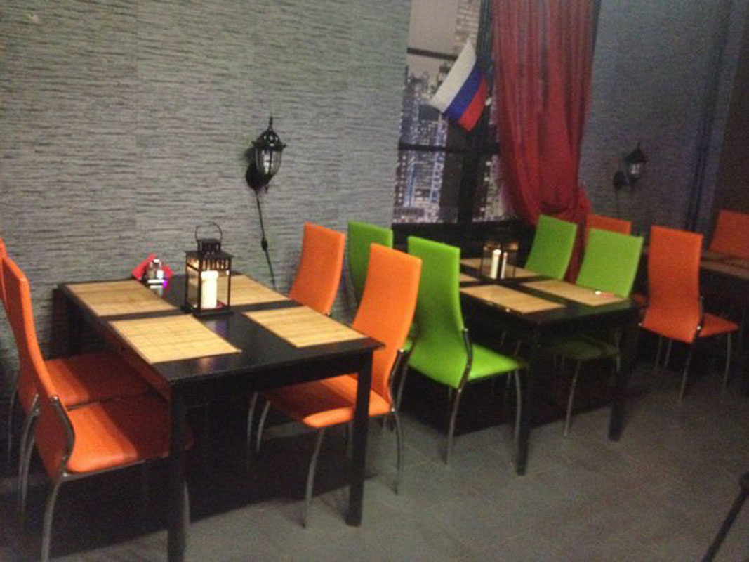 Основной зал — Кафе-хаус Баклажан