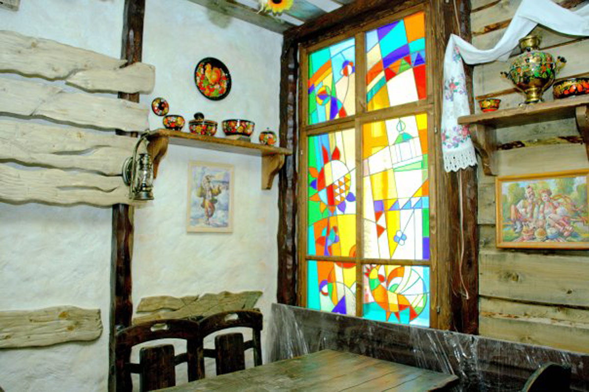 Основной зал — Кафе Богата Хата