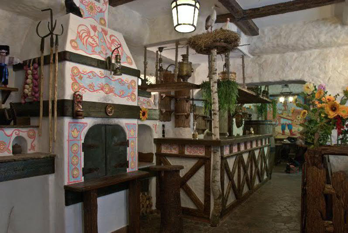 Основной зал — Кафе Богата Хата