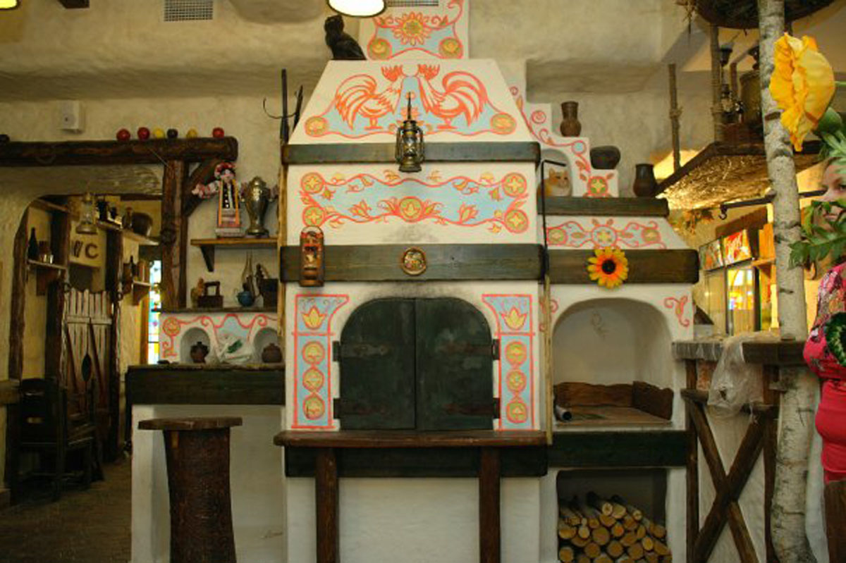 Основной зал — Кафе Богата Хата