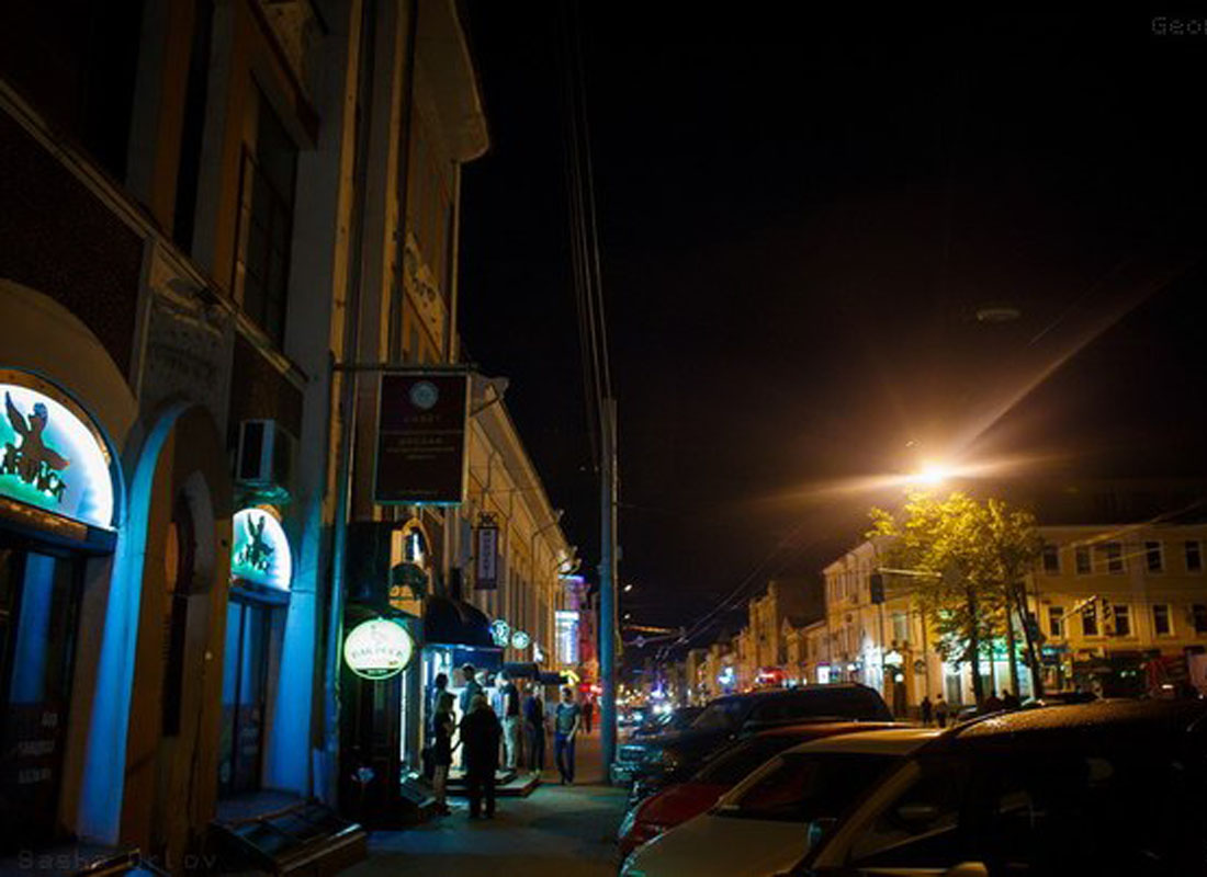 Основной зал — Графin