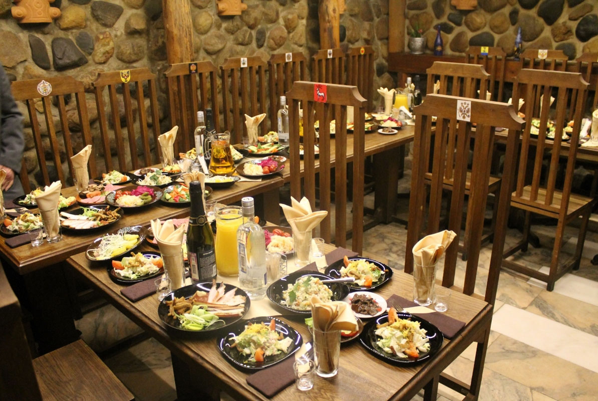 Ресторан Монарх — Основной зал, фото банкетного зала