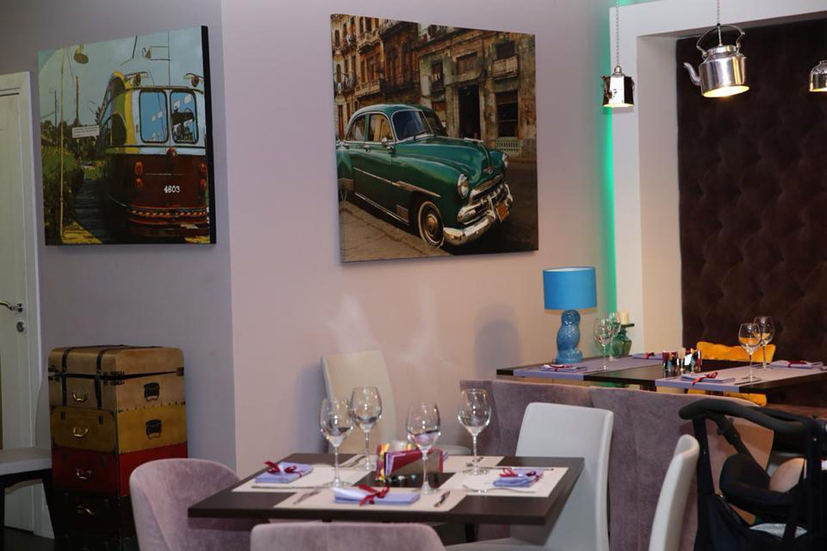 Основной зал — Гости