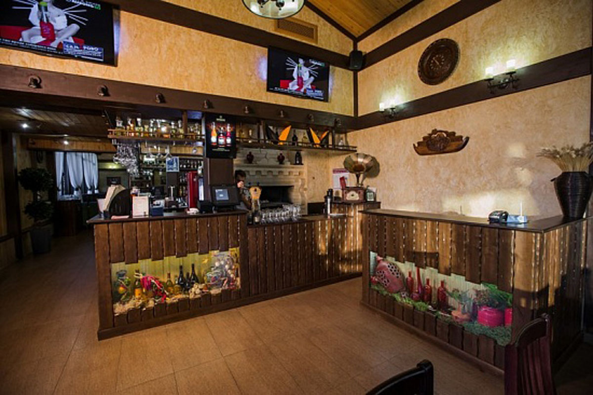 Основной зал