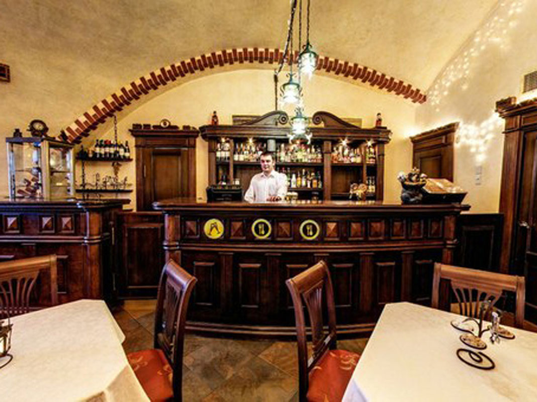 Основной зал — Волжская Башня