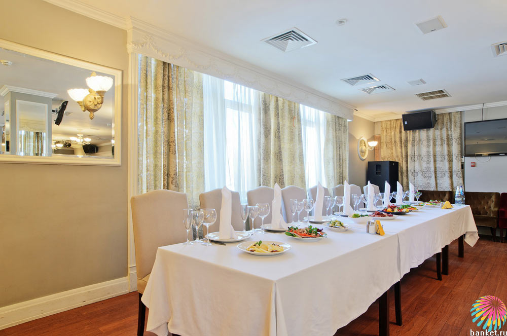 малый — Ресторан Semplice