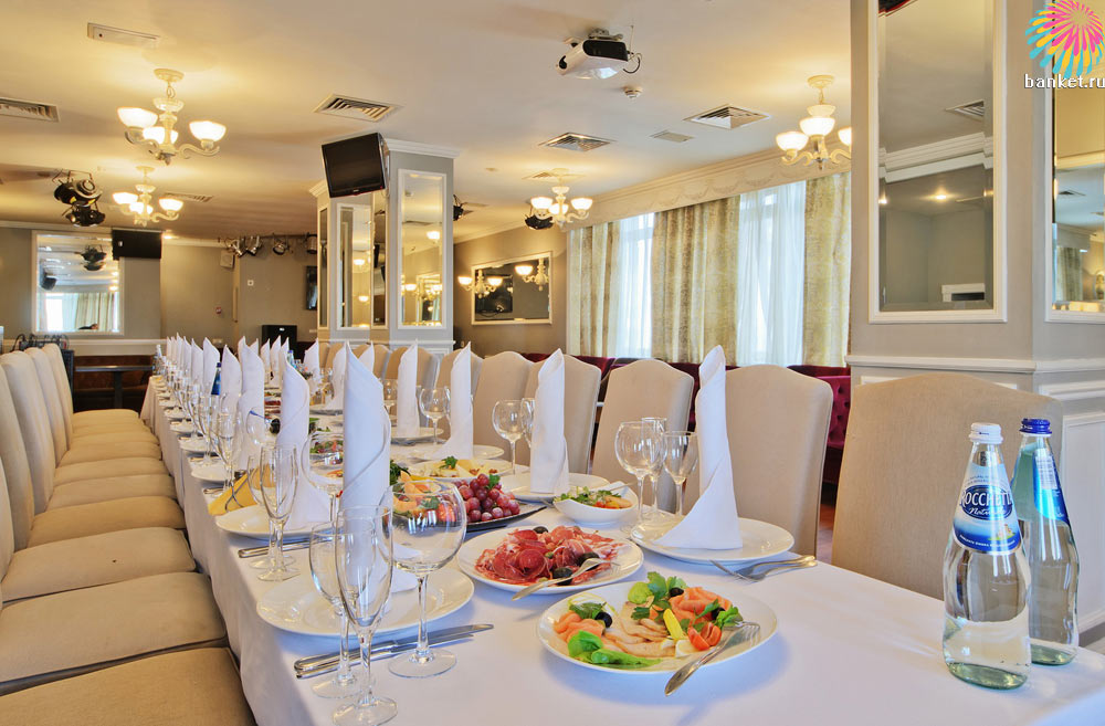 малый — Ресторан Semplice