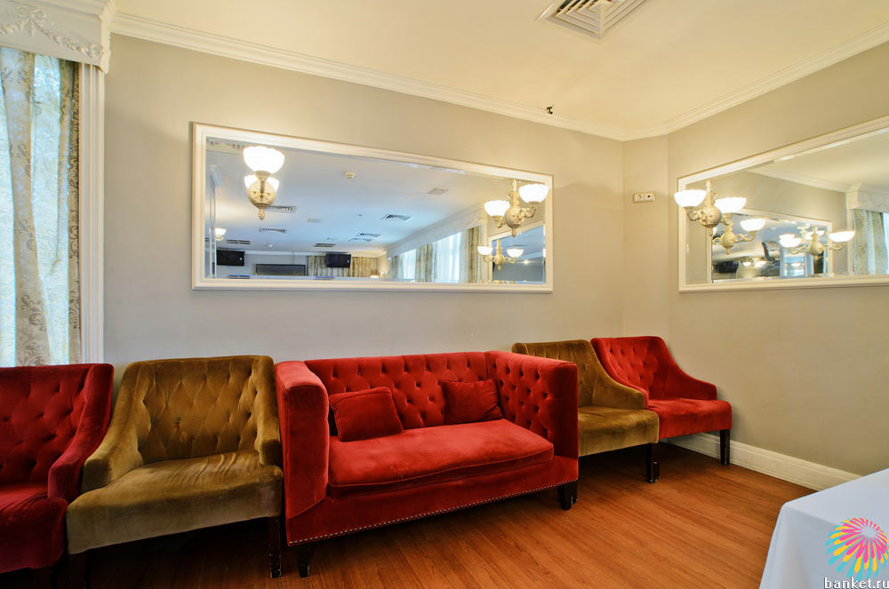 малый — Ресторан Semplice