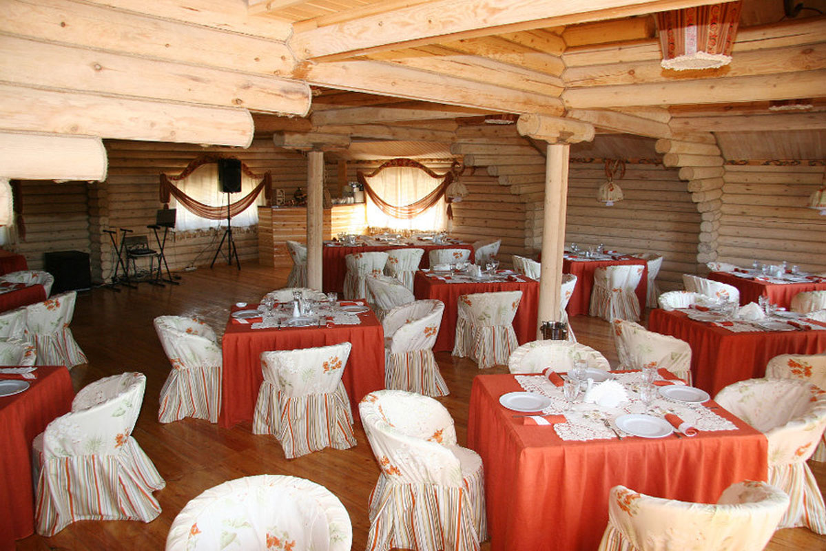 Основной зал — Иваныч