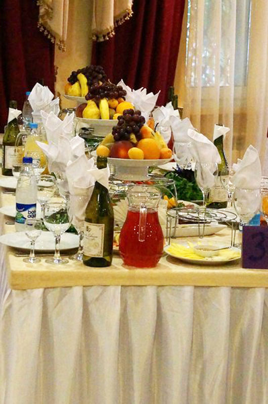 Основной зал — Кавказская пленница