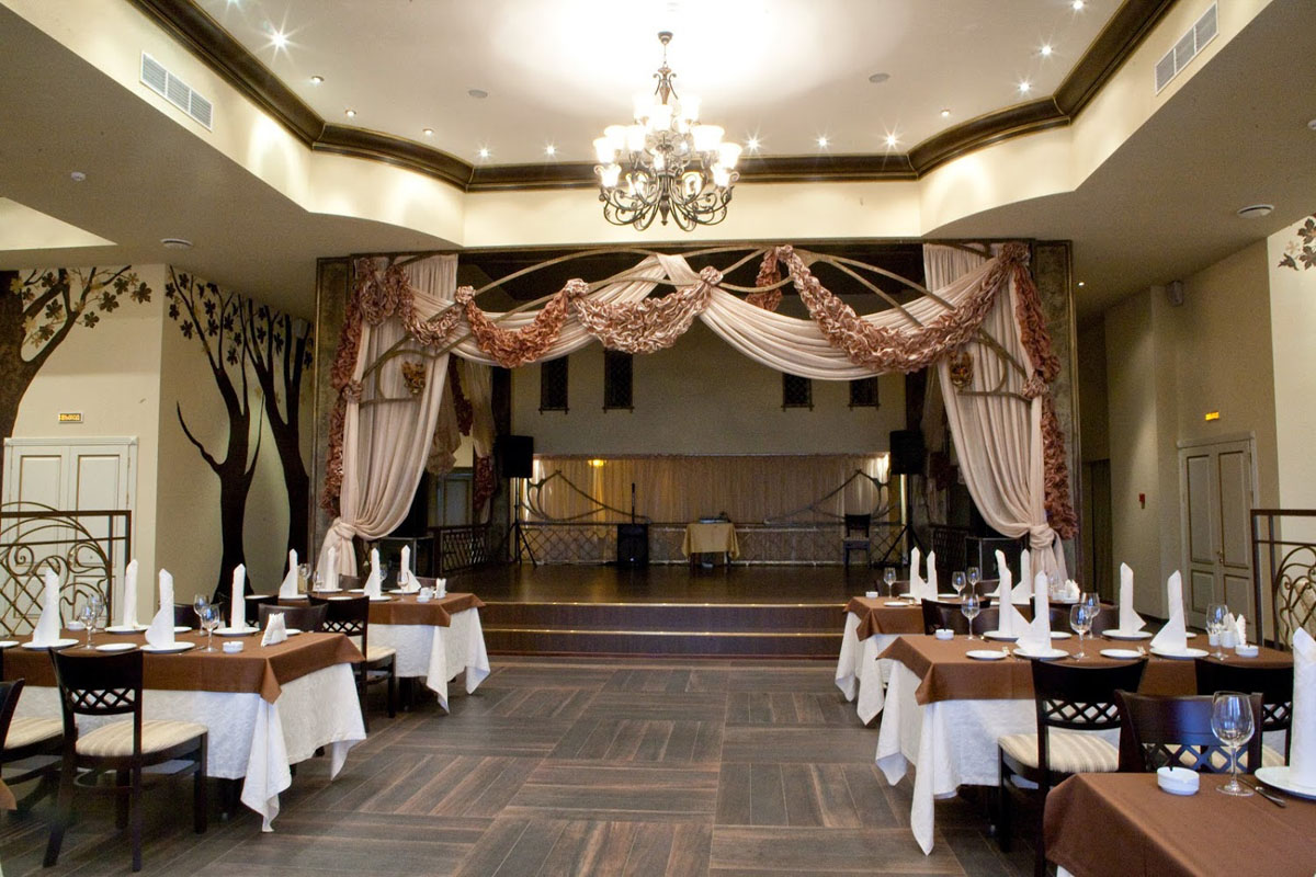 Зал на 30 человек — Старый Базар