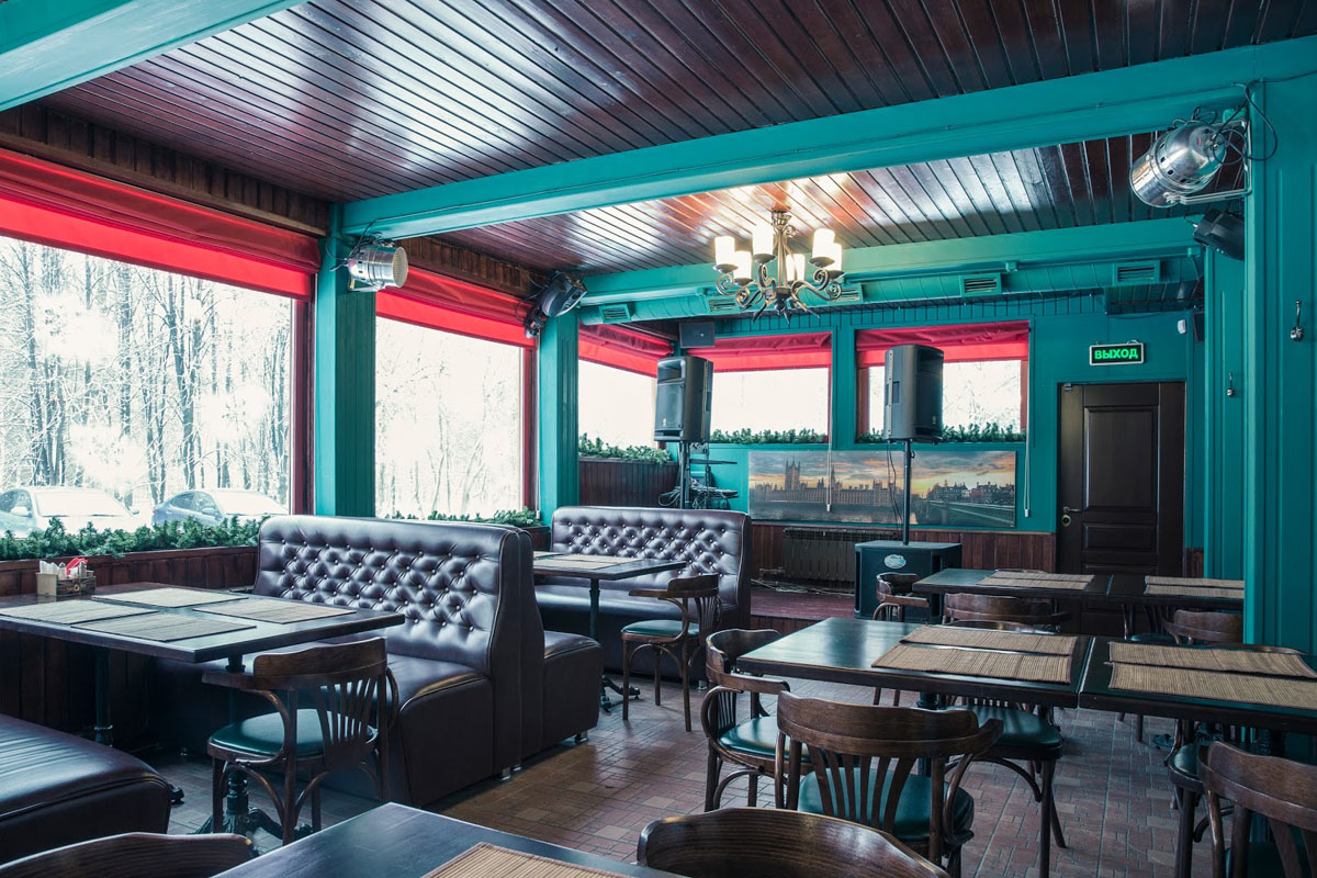 Зал английский автобус — фото 7