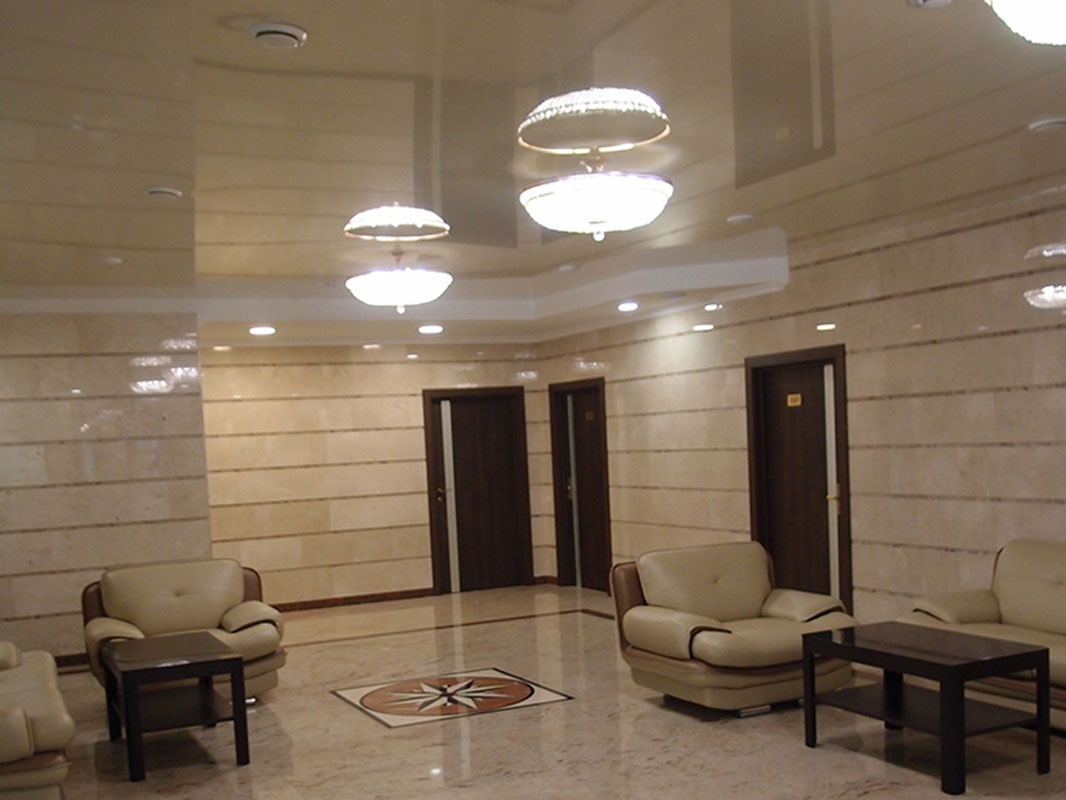 Основной зал — Баккара