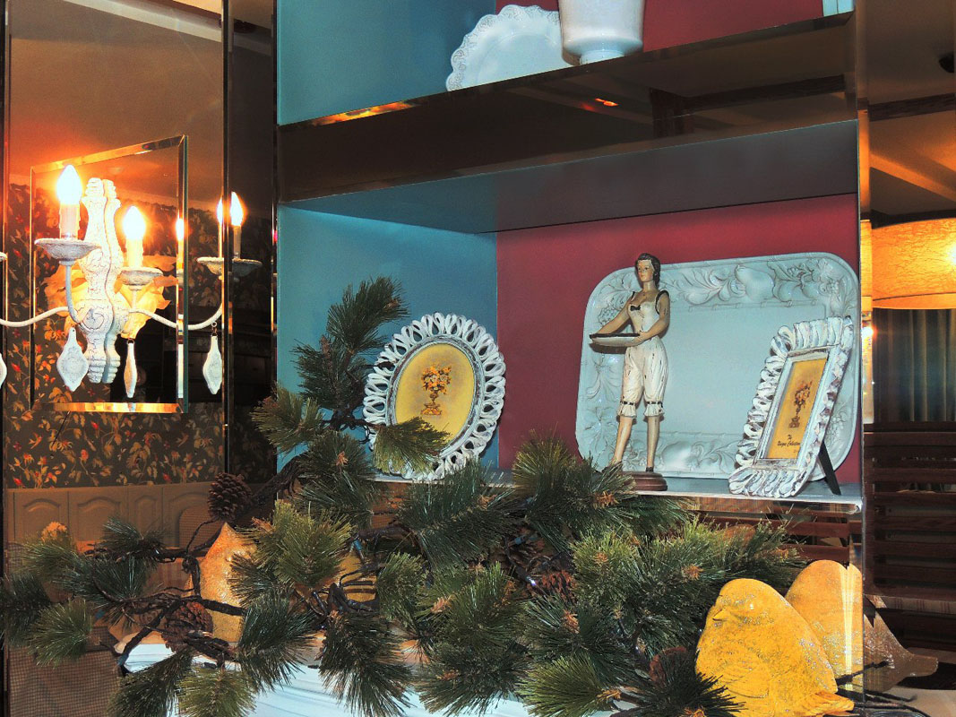 Зал на первом этаже — фото 10