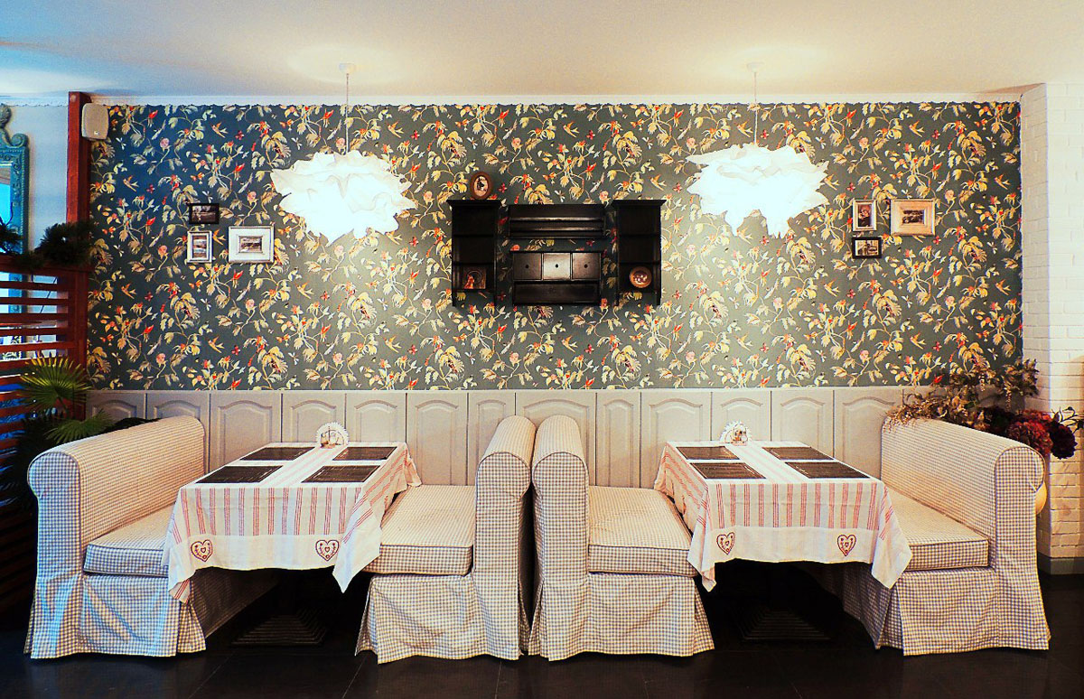 Зал на первом этаже — фото 13