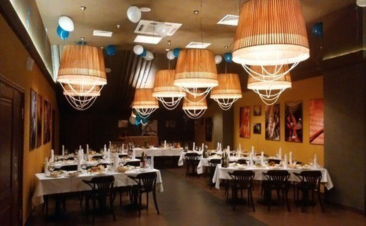 Основной зал — Кафе Джаз