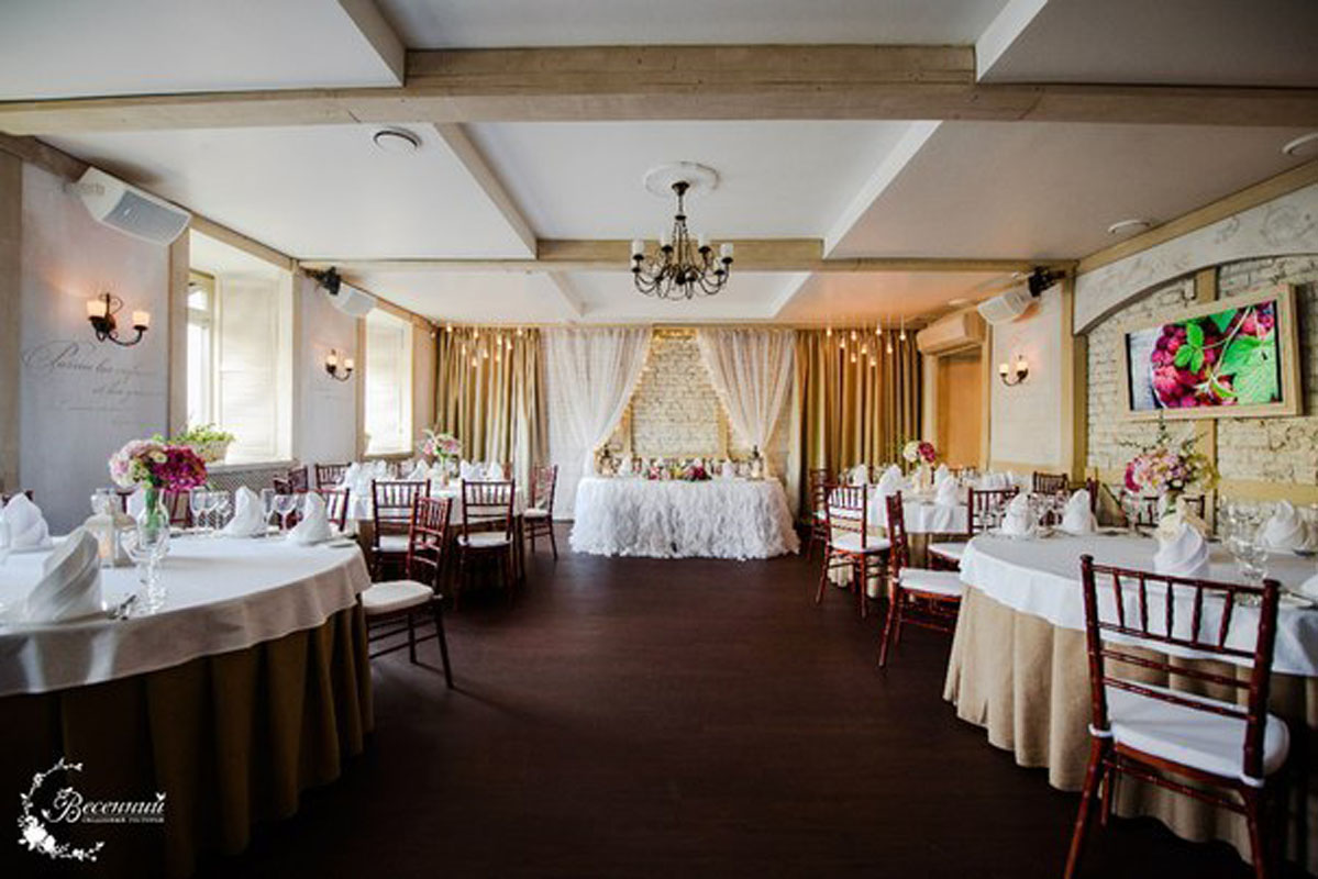 Банкетный зал Весенний на Фонтанке — Основной зал, фото банкетного зала