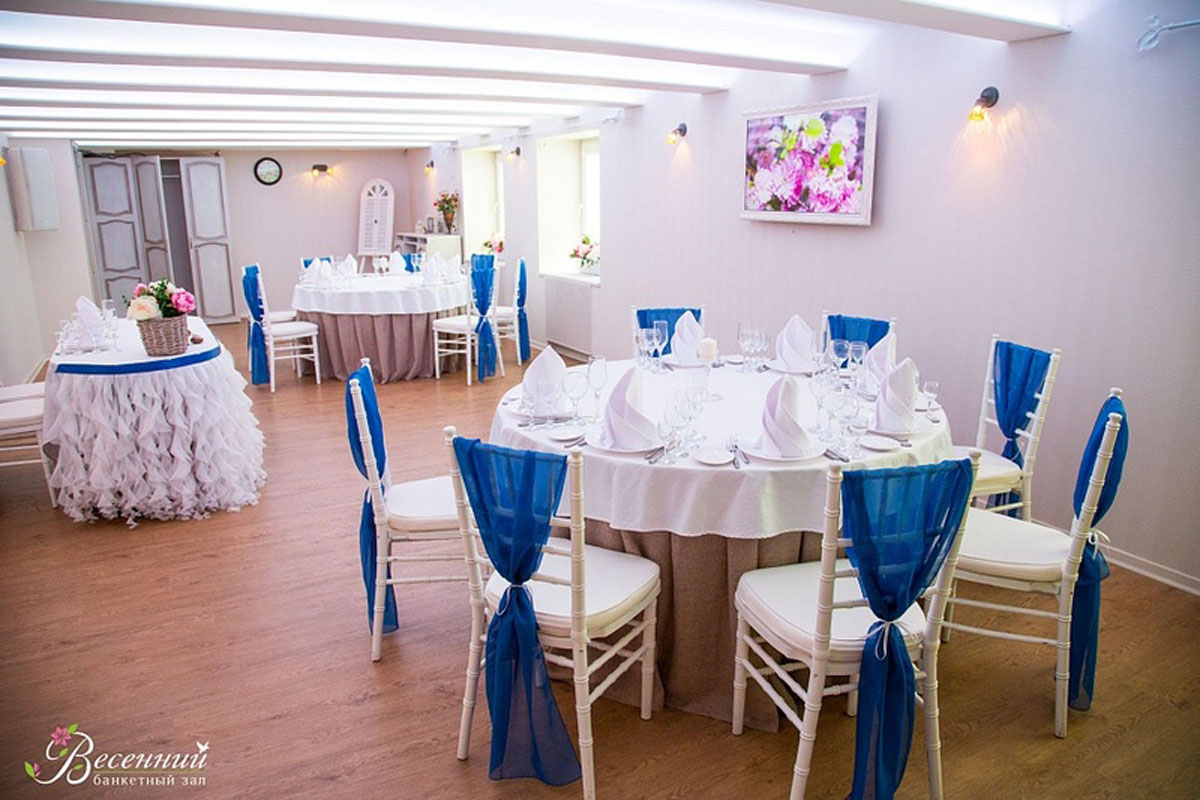 Малый зал — Банкетный зал Весенний на Гагарина