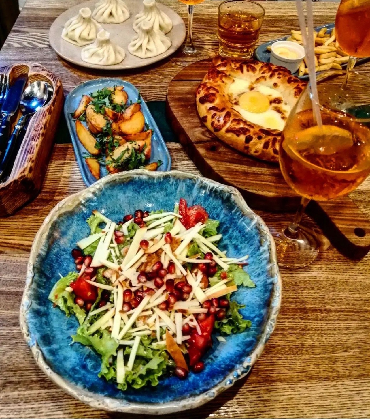 Основной зал — Хинкали Хаус