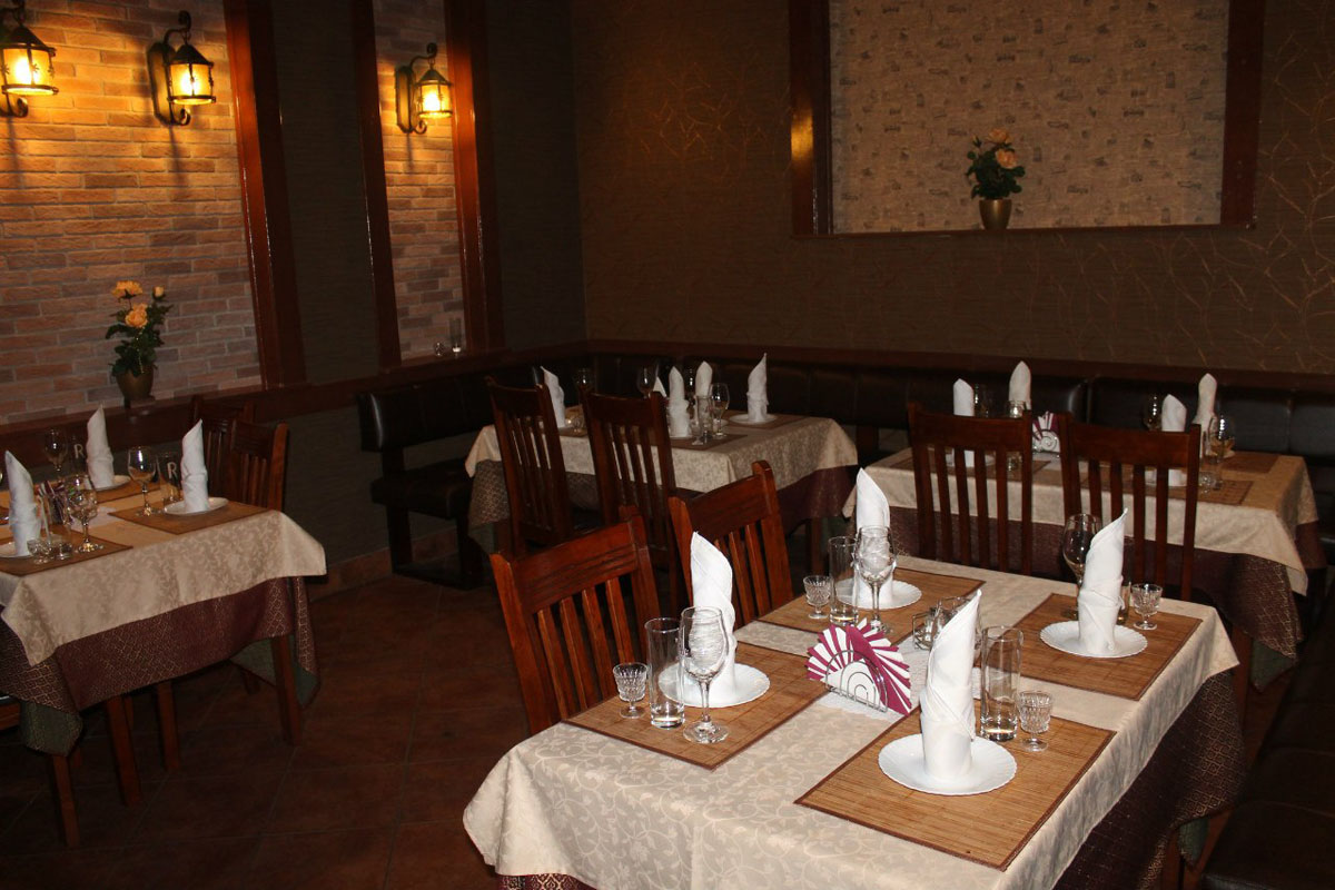 Основной зал — Кафе Привал Странника