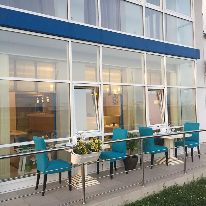 Основной зал — Миндаль