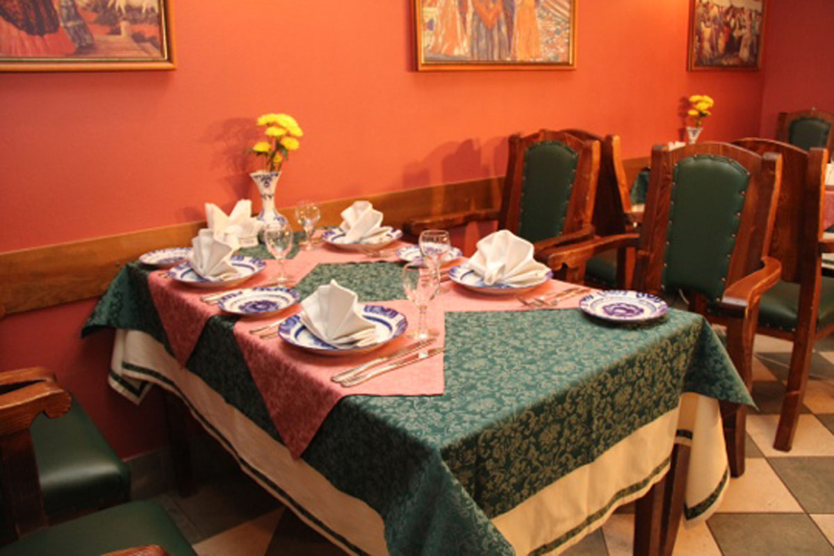 Зал Кустодиевский — Ресторан Собрание