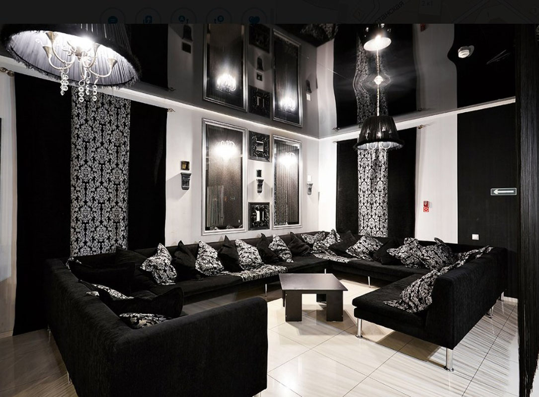 Основной зал — Black & White