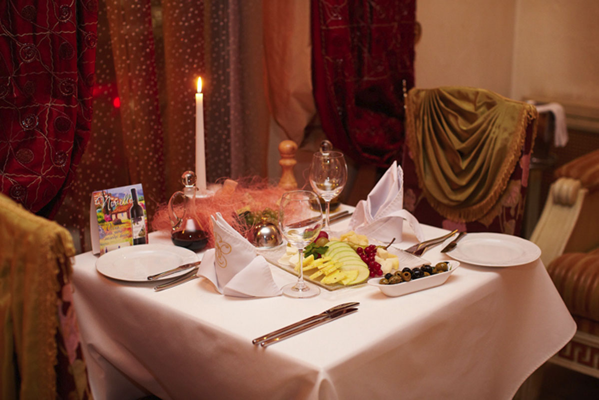 Основной зал — Ресторан Maximilian