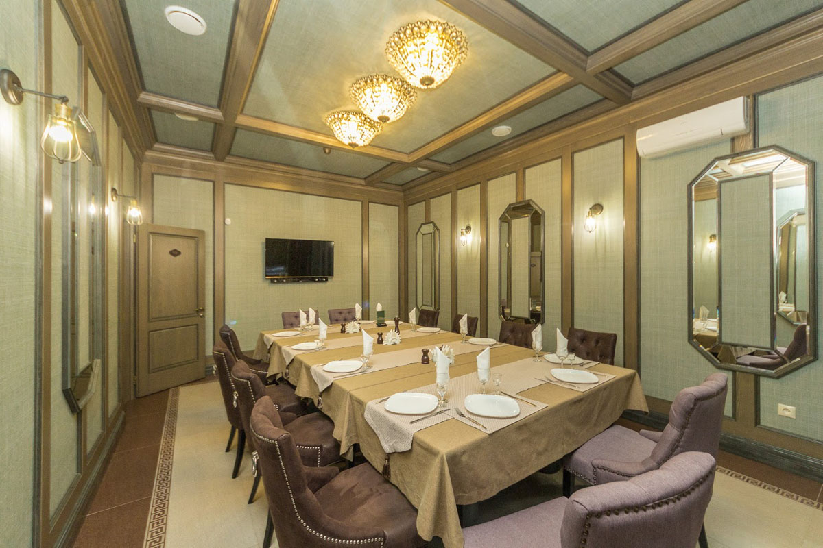 Зал на 25 человек — Маркиза