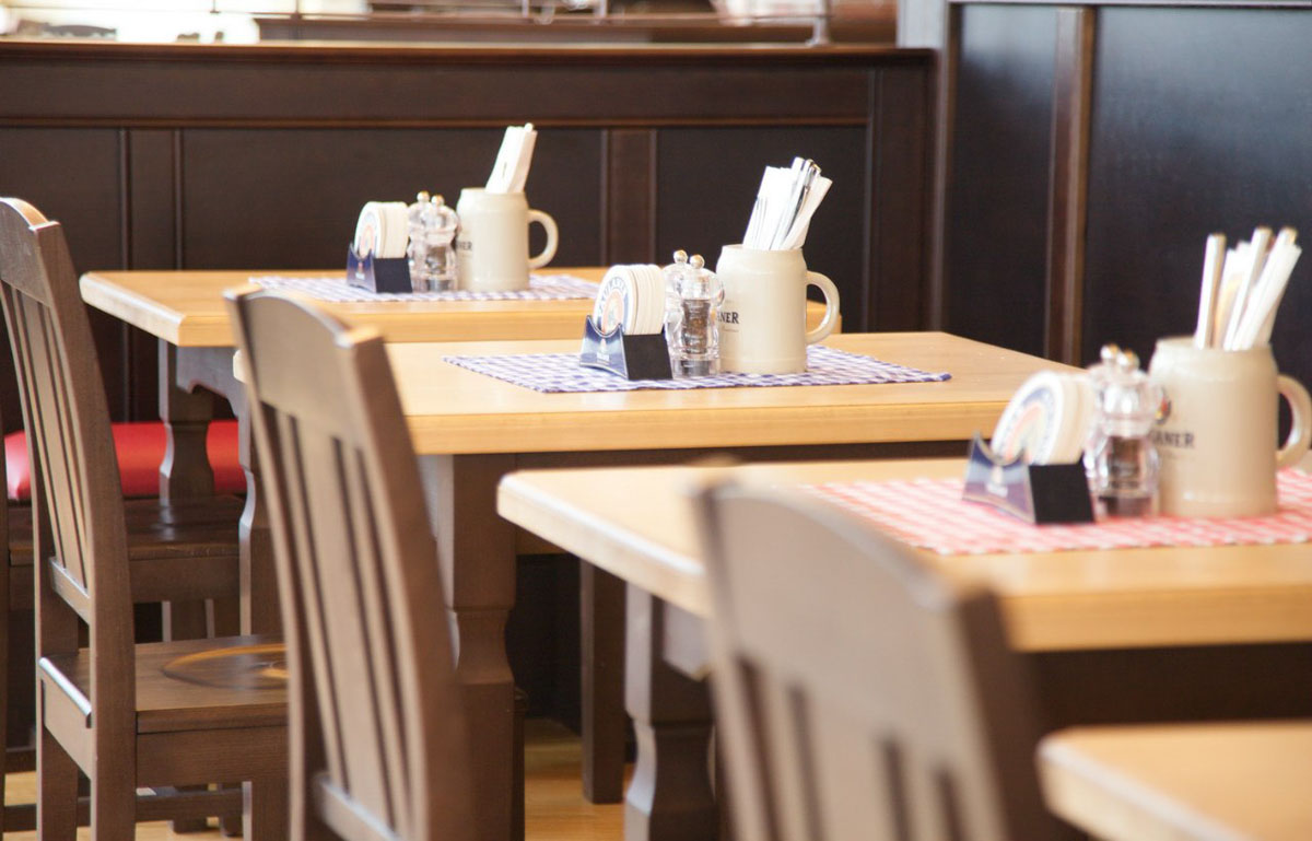 Основной зал — Paulaner