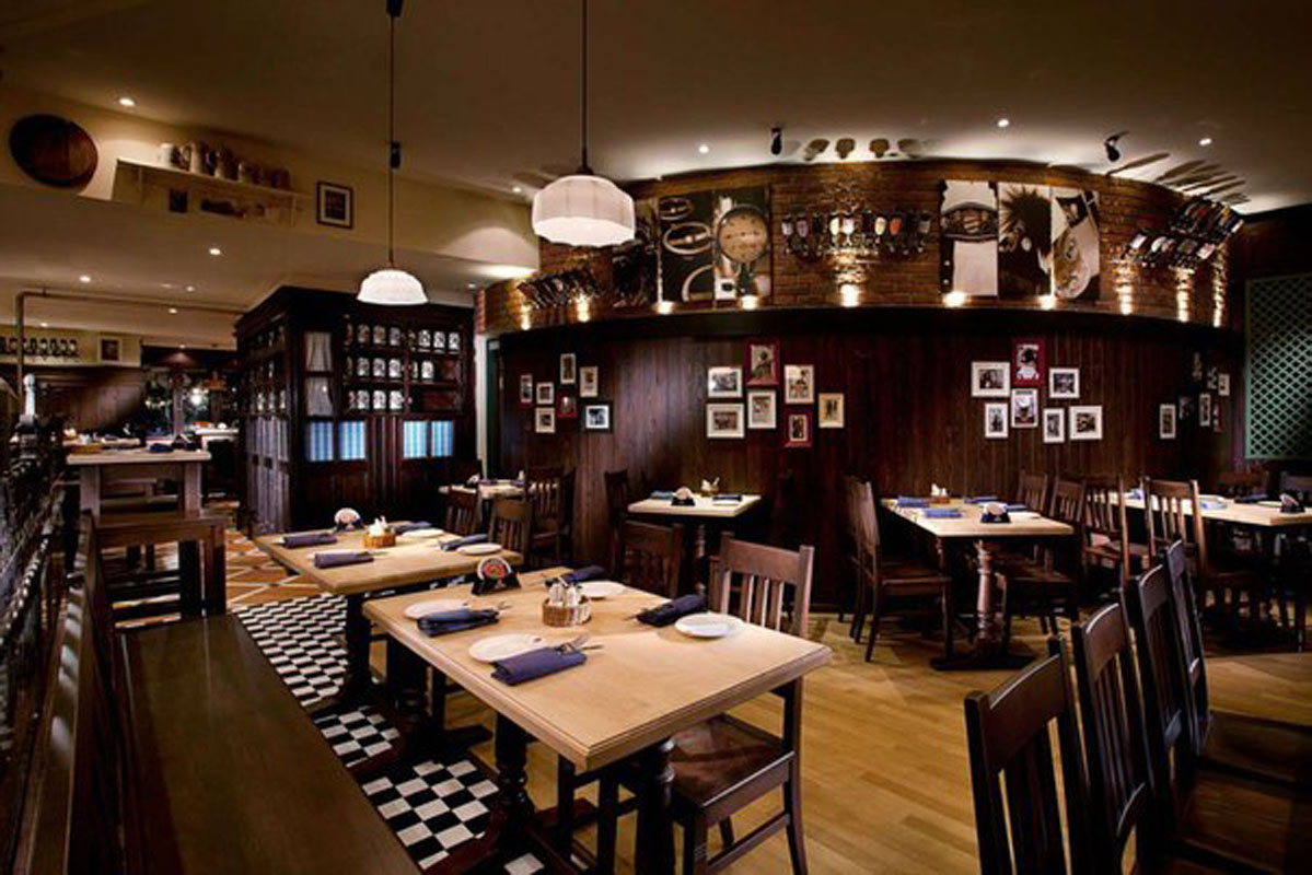 Основной зал — Paulaner