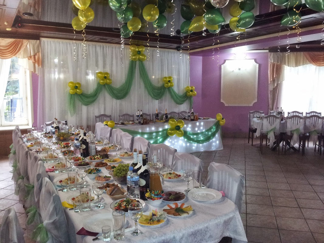 Основной зал — Кафе Звездная ночь