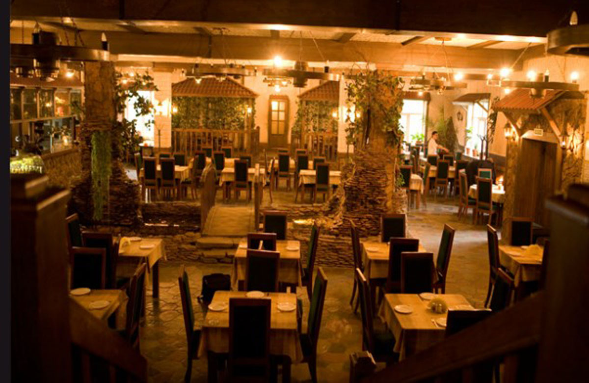 Основной зал — Екатерина