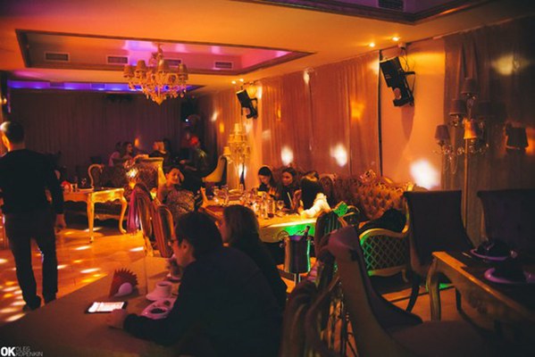 Логотип Трубадур