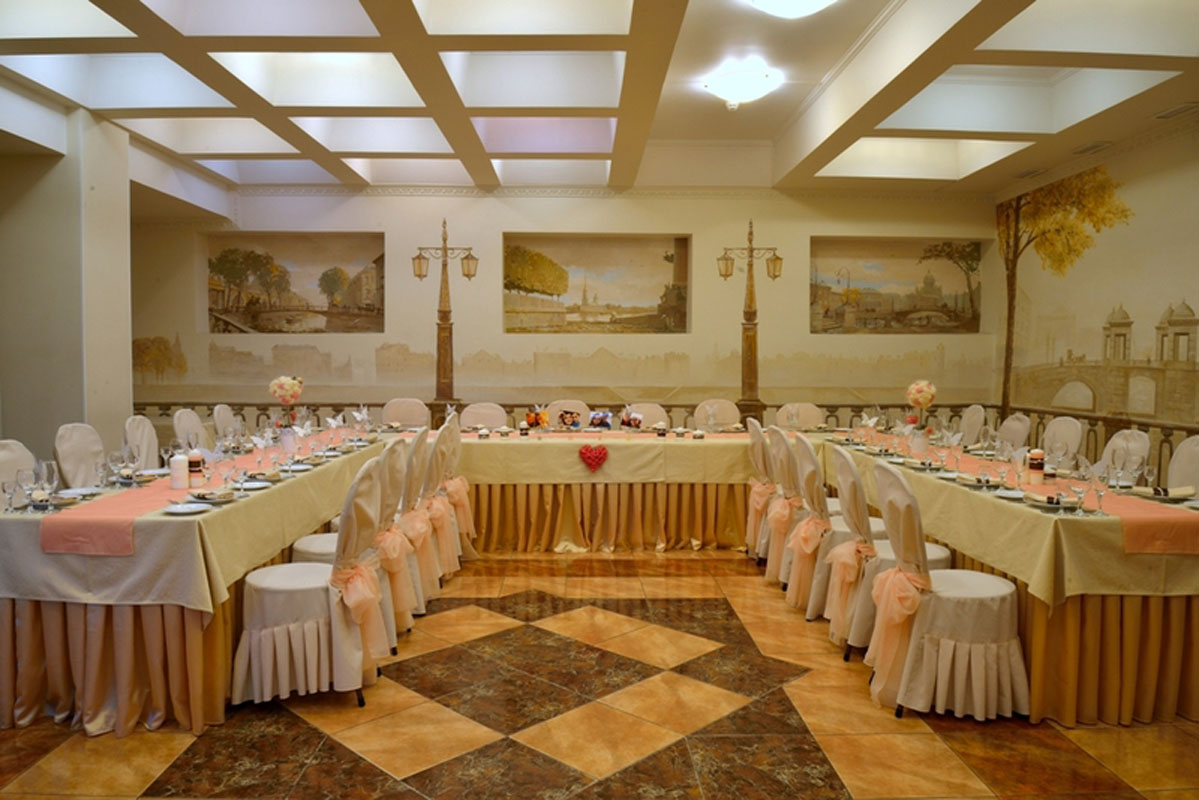 Средний зал — Банкетный зал Дарья