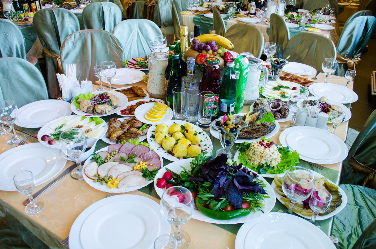 Основной зал — Кафе Бута