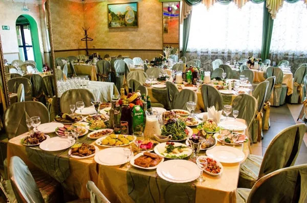 Основной зал