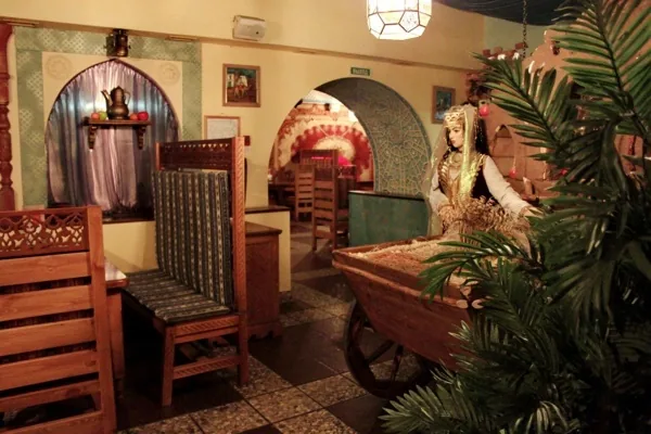 Основной зал Основной зал — интерьер зала