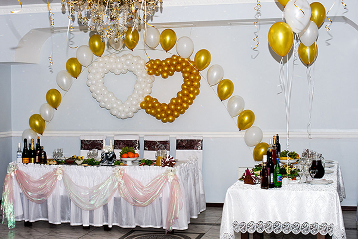 Кафе Домбай — Основной зал, фото банкетного зала